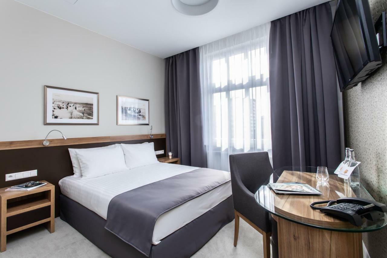 Jakubowy Hotel Гдыня Экстерьер фото