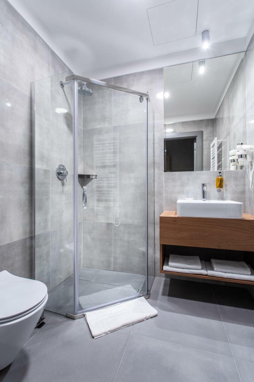 Jakubowy Hotel Гдыня Экстерьер фото